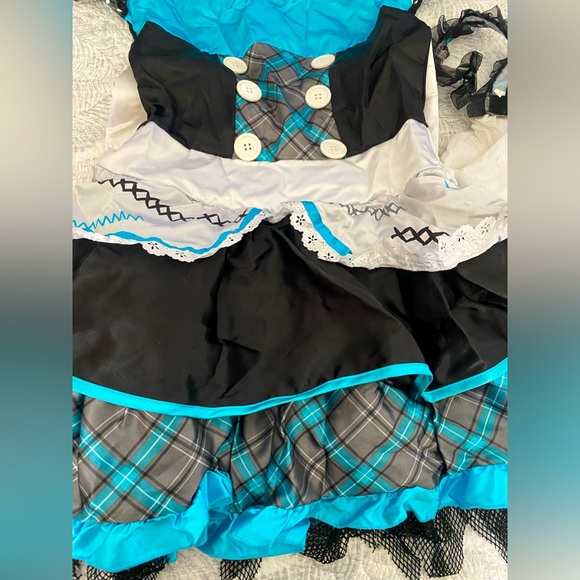 👻 “SHATTERED DOLL” HALLOWEEN COSTUME. SIZE “JUNIOR SMALL”. USED ONCE. SO CUTE! - Picture 6 of 12